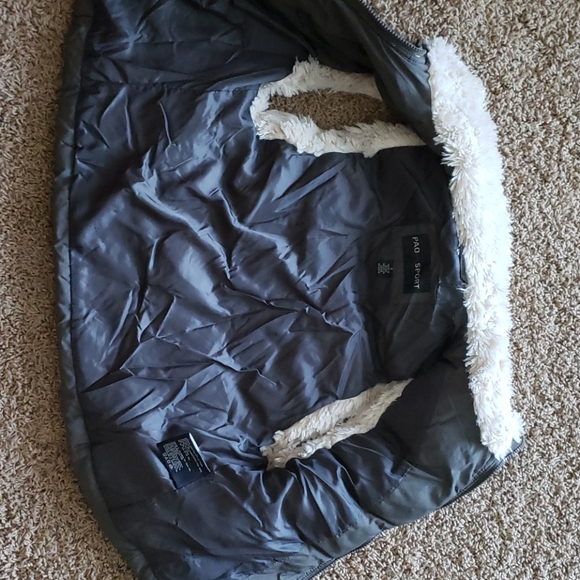 Jacket - Picture 3 of 5